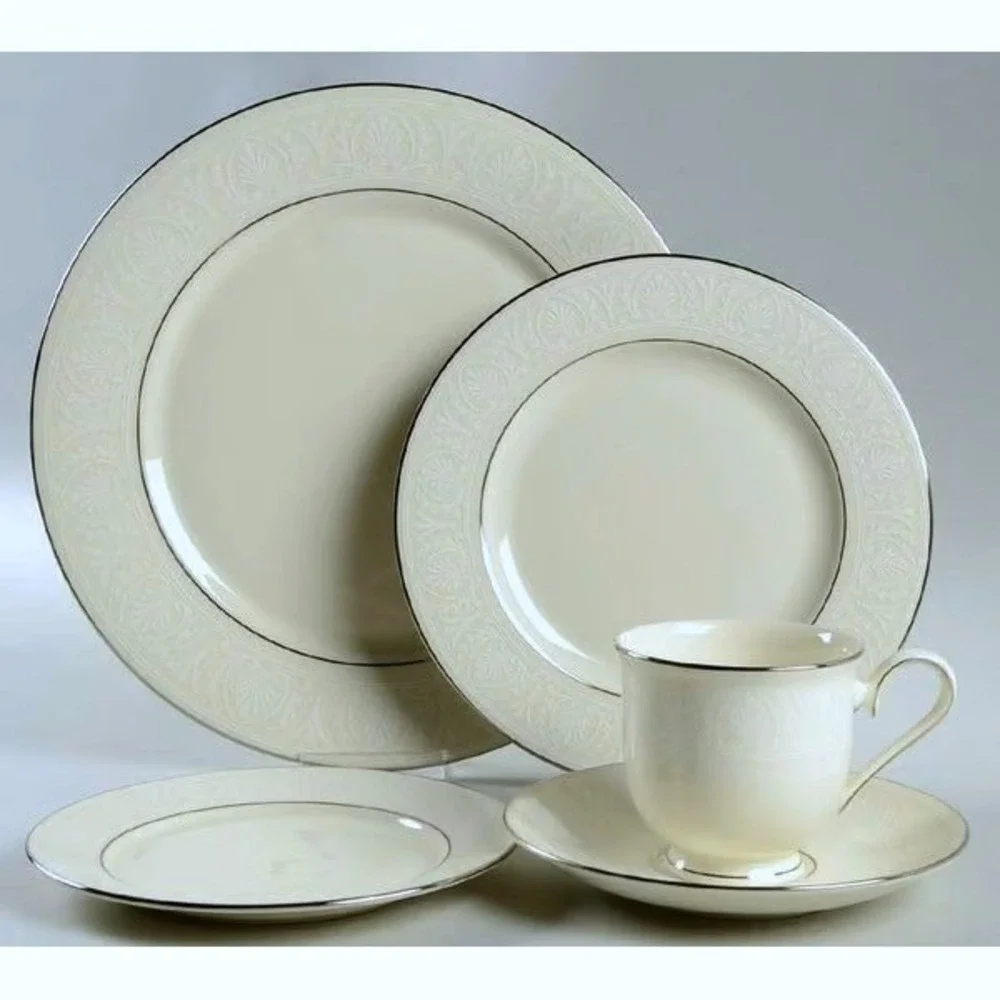 Lenox Courtyard Platinum 5 Piece Place Setting Ivory Fine Bone China Vintage